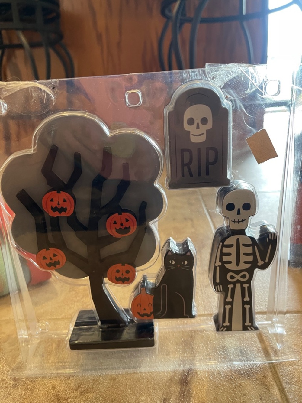 Target Halloween mini mantle - Picture 2 of 4